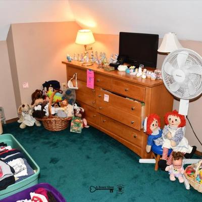 322 bedroom b