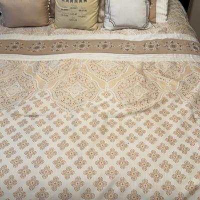Bedding Set Queen