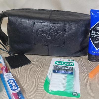 Rawlings Leather Blem Rugged Travel Kit In Black With Jack Black Products 