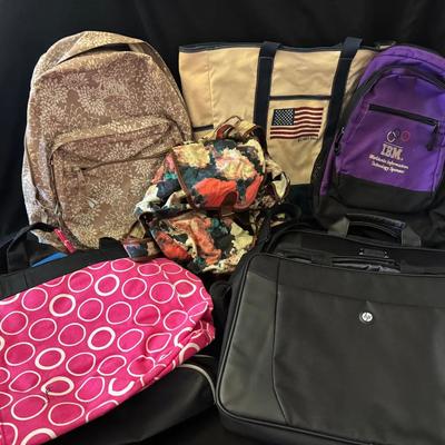 Lot 226: Backpacks,totes, Laptop Bags 