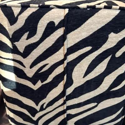 Lot 131:  Hassock 