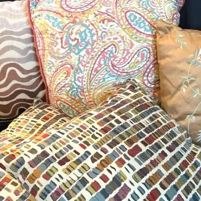 Lot 132:  Mixed Decorative Throw Pillow Set – Contemporary & Classic Patterns