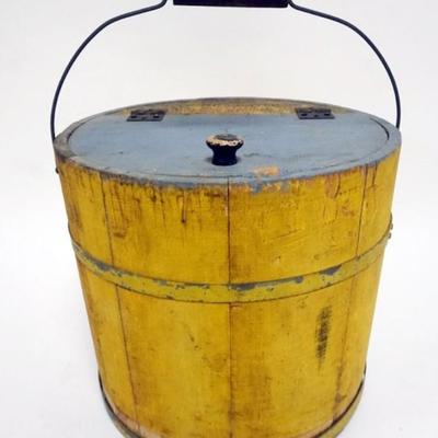1134	ANTIQUE FIRKIN MINCE MEAT WOODEN BUCKET, APPROXIMATELY 11 1/2 IN X 9 1/2 IN H
