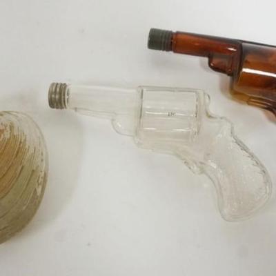 1125	GROUP OF ASSORTED ANTIQUE GLASS CANDY CONTAINERS
