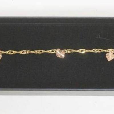 1156	14K GOLD LADIES HEART CHARM BRACELET, APPROXIMTELY 7 IN LONG, 1.58 DWT
