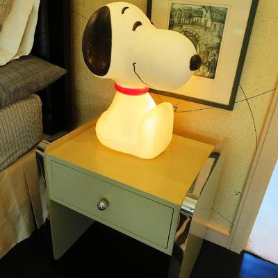 Snoopy blow mold light
