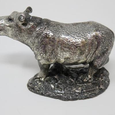 Country Artists silver plate hippo
