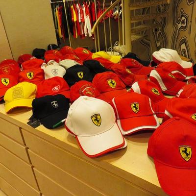 Ferrari F1 caps