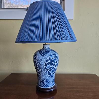 Blue & White Porcelain Table Lamp – Floral Chinoiserie Vase Lamp w/ Pleated Shade