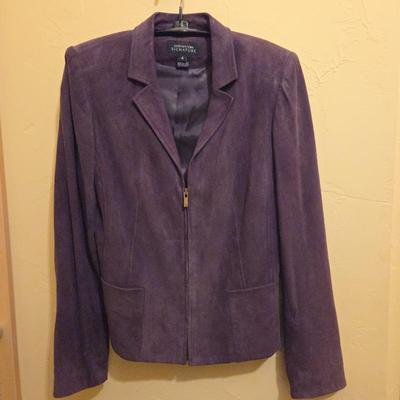Jones New York Signature Suede Jacket – Women’s Size 4 Purple Leather Zip Front – Classic Structured Style