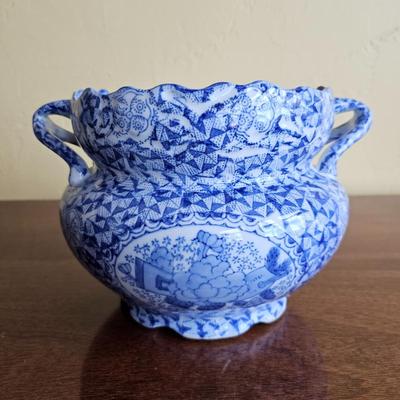 Vintage Blue & White Porcelain Vase Planter – Double Handles, Asian Floral Pattern Jardiniere