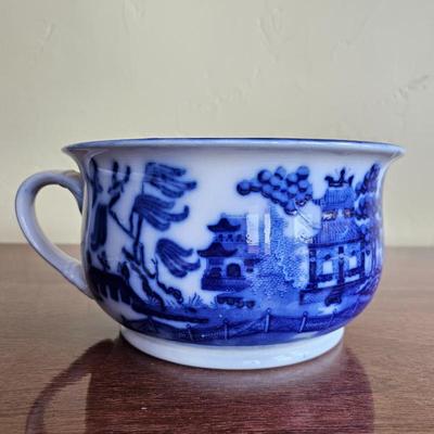 Antique Blue Willow Chamber Pot – Blue & White Transferware Basin Pottery