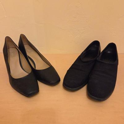 Women’s Shoe Lot – Naturalizer Warner Leather Pumps Size 9.5 & Munro Slip-On Comfort Loafers Size 10