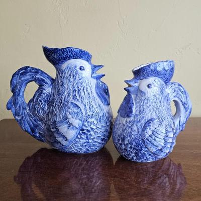 Set of 2 Blue & White Rooster Chicken Pitchers – Vintage Hand-Painted Ceramic Farmhouse Decor