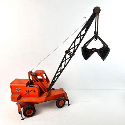 Lot #121 Vintage UNIT Crane Toy - Industrial Boom Crane w/ Clamshell Bucket - Large Heavy Metal