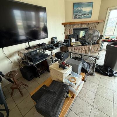 VINTAGE CAMERAS ETC