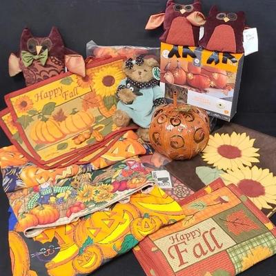 One Heck Of A Harvest Haul - Delightful Decor For Fall