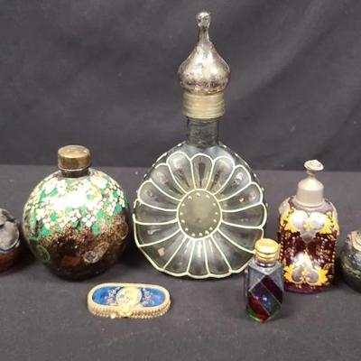 Eclectic Empty Perfume Bottles For Filling With Fine Fragrances