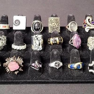 All Kinds Of Fashionable Finds - Costume Jewelry Ring Assortment