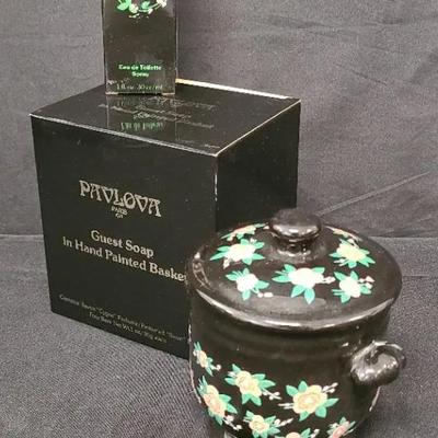 Pretty Pavlova Paris Perfumed Accessories For The Bath