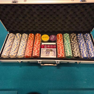 Brand New 1000 Piece Poker Chip Set w/ Aluminum Case – Clay Composite Chips, Cards, Dealer Buttons, Dice