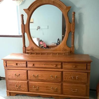 Dresser #4