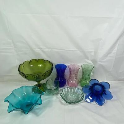 Assorted Vintage Colored Art Glass Lot – Bowls, Vases & Flower Dish
