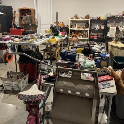 Estate sale photo