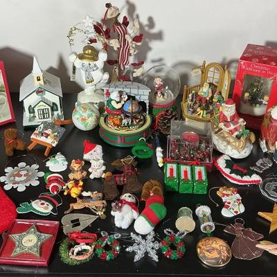 Christmas Decor Ornaments And More!