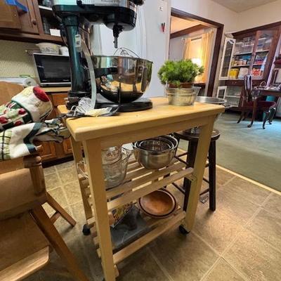 Kitchen island