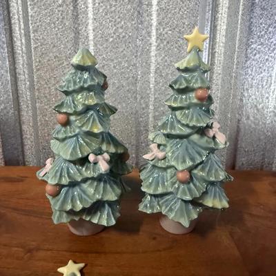 Vintage LLADRO Genuine Porcelain 
(2) “Christmas Time” 
