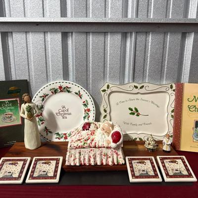 “A Cup of Christmas” Collection