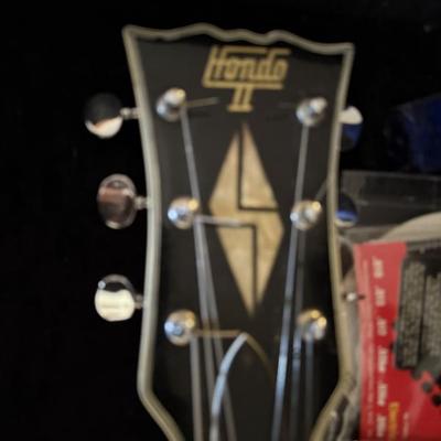 Hondo II electric guitar 