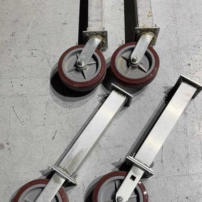 Casters 