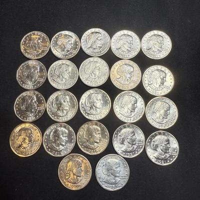 Lot: (22) $1 Susan B. Anthony  Various Years And Conditions 