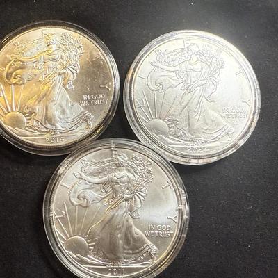 Lot: (3) Silver Eagles 2014, 2011 & 2024 1oz Silver 