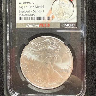 2025 Silver Eagle NGC MS70 With 1/10th Oz Silver Eagle Medal MS70 (Unique)