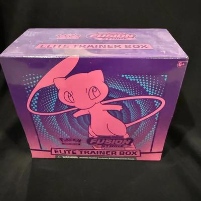 Pokemon Fusion Strike ETB (Sealed) 
