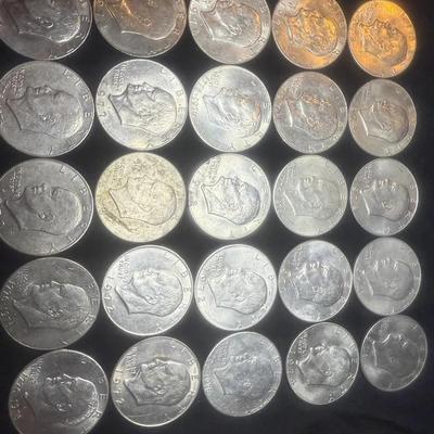 Lot: 25 Ike Dollars Curculated (Various Years)