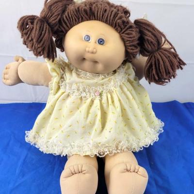 1985 Cabbage Patch Doll
