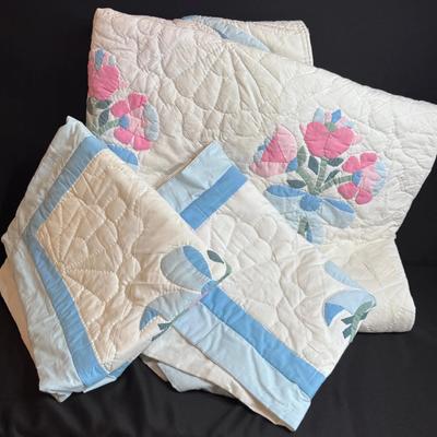 Arch Quilt and Two Shams