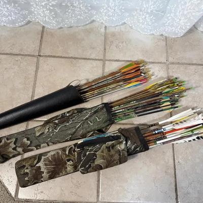 Large Mixed Lot Archery Arrows & Quivers – Easton, Gold Tip, Carbon, Aluminum & Wood 