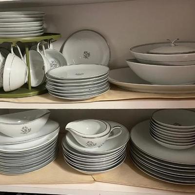 PPM101 Noritake Fine China “Bessie” Dish Set