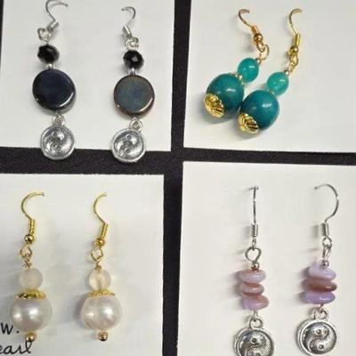 EHE188 - Myrna Lee Chang Dangle Earrings 