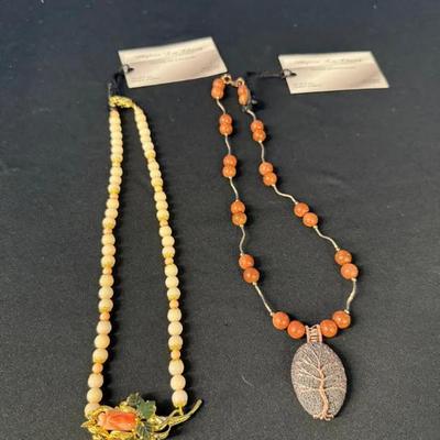 EHE181 Myrna Lee Chang Handcrafted Necklaces
