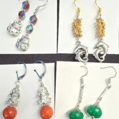 EHE193 - Myrna Lee Chang Dangle Earrings 