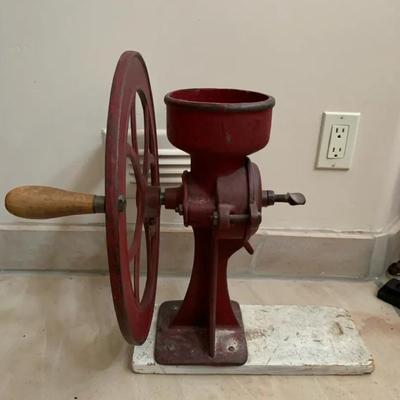 Antique Cast Iron Coffee/grain Grinder