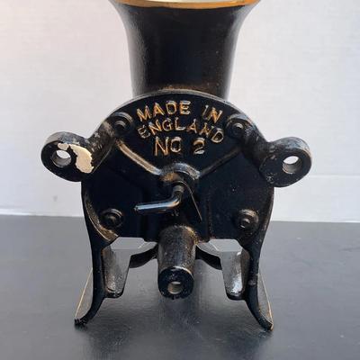 Antique Cast Iron No 2 Coffee Grinder Made In England