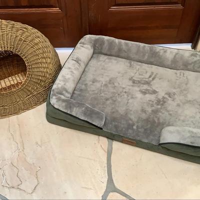 MCM Wicker Cat Bed/carrier And Modern Dog Bed