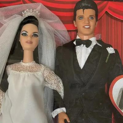 Lot 125:  Elvis And Priscilla 